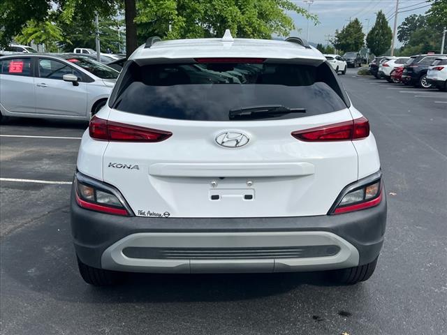 2022 Hyundai KONA SEL