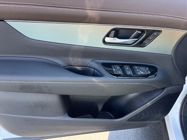 2025 Nissan Murano Platinum