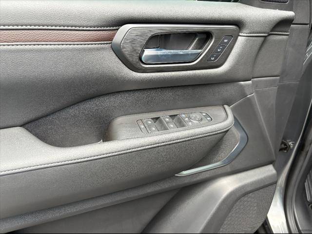 2025 Nissan Armada Platinum