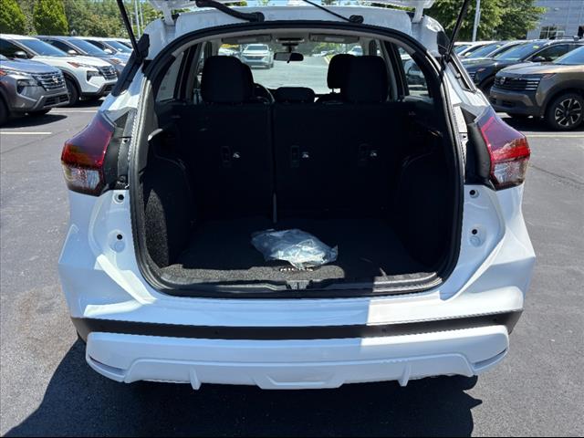 2025 Nissan Kicks Play S