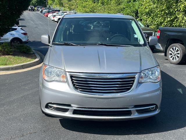 2016 Chrysler Town and Country Touring