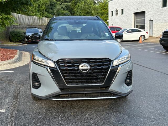 2023 Nissan Kicks SR