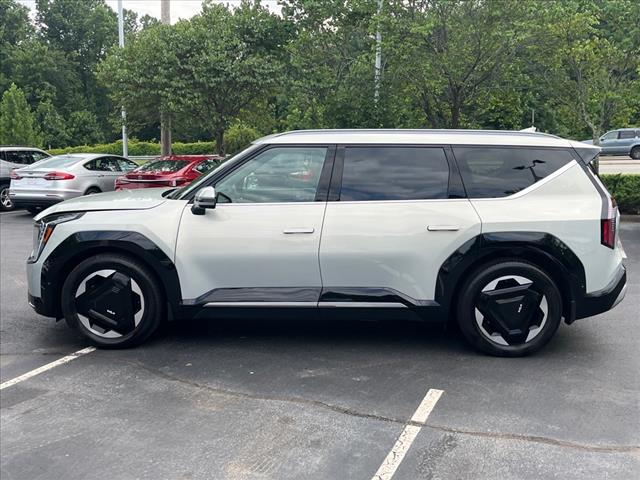 2024 Kia EV9 Land