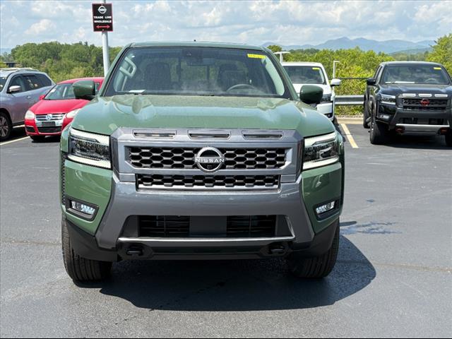 2025 Nissan Frontier SL