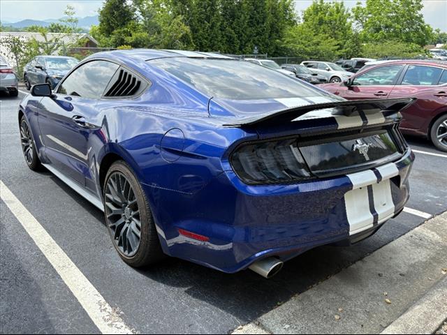 2016 Ford Mustang V6