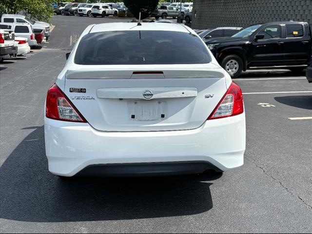 2018 Nissan Versa 1.6 SV