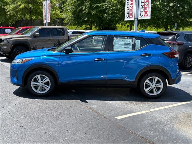 2025 Nissan Kicks Play S