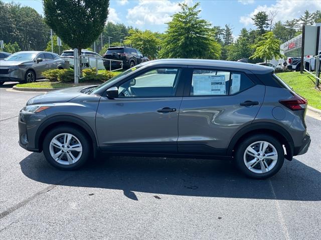 2025 Nissan Kicks Play S
