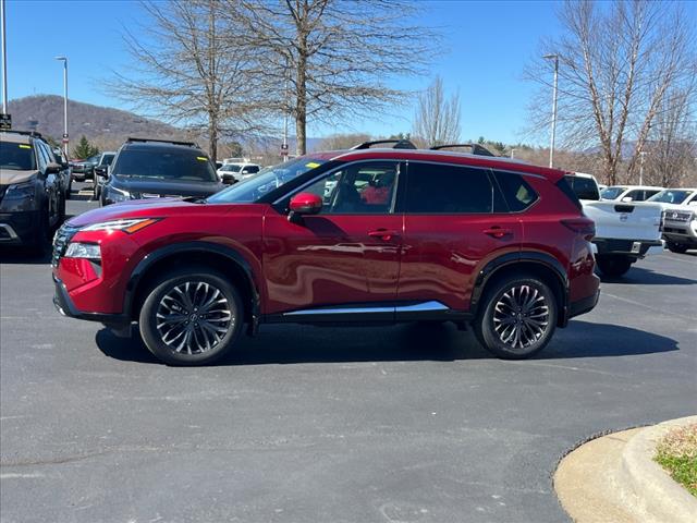 2025 Nissan Rogue Platinum