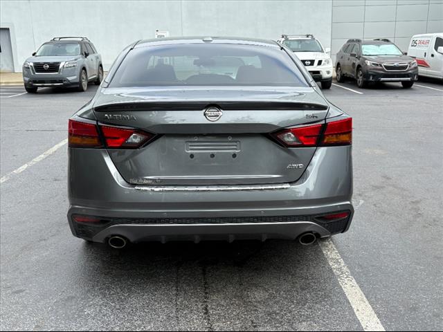 2020 Nissan Altima 2.5 SR