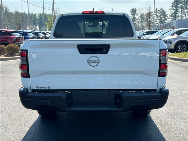 2025 Nissan Frontier S