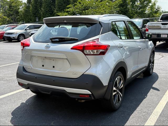 2020 Nissan Kicks SR