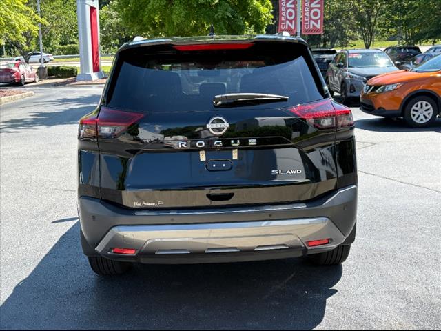 2022 Nissan Rogue SL
