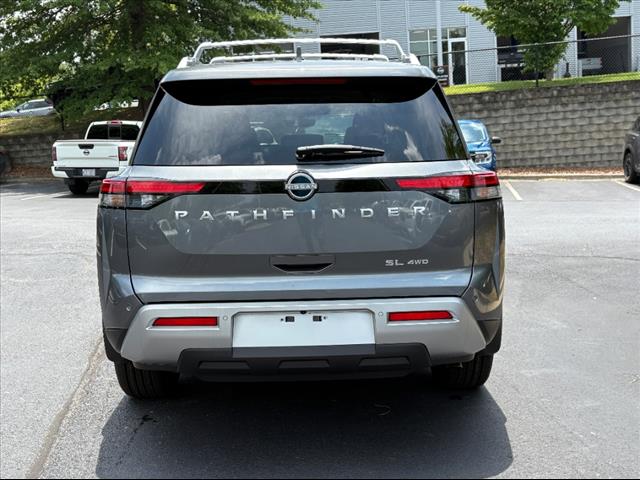 2025 Nissan Pathfinder SL
