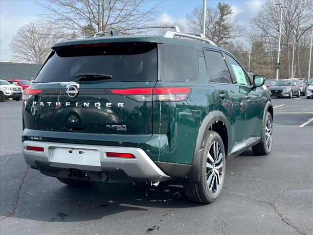 2025 Nissan Pathfinder Platinum