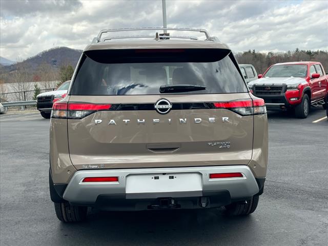 2025 Nissan Pathfinder Platinum
