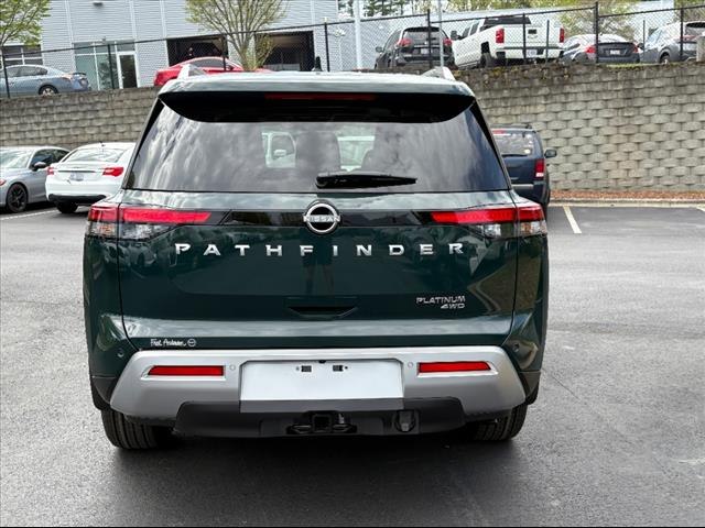 2025 Nissan Pathfinder Platinum