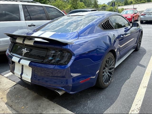 2016 Ford Mustang V6