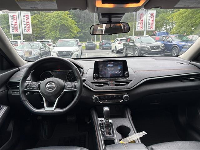2020 Nissan Altima 2.5 SR
