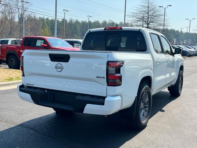 2025 Nissan Frontier SV