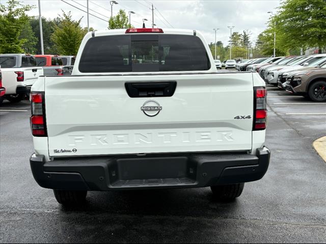 2025 Nissan Frontier S