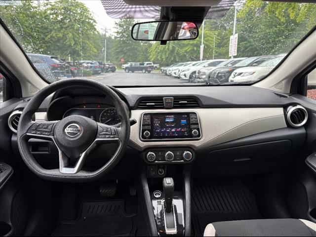 2022 Nissan Versa 1.6 SV