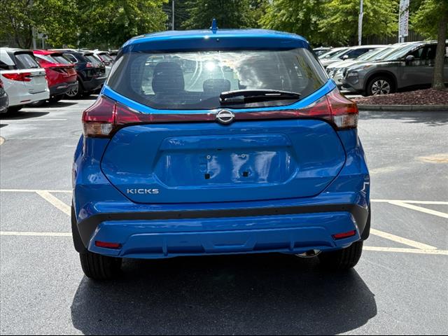 2025 Nissan Kicks Play S