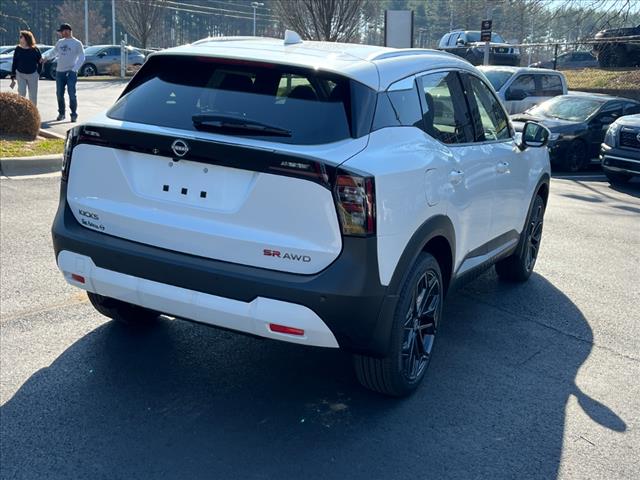 2025 Nissan Kicks SR
