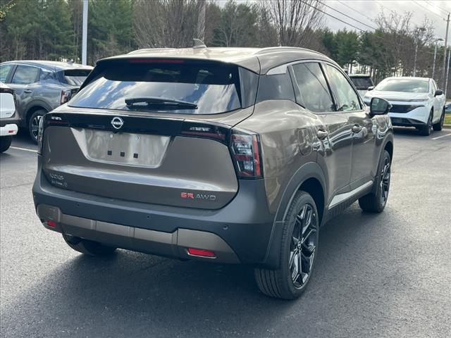 2025 Nissan Kicks SR