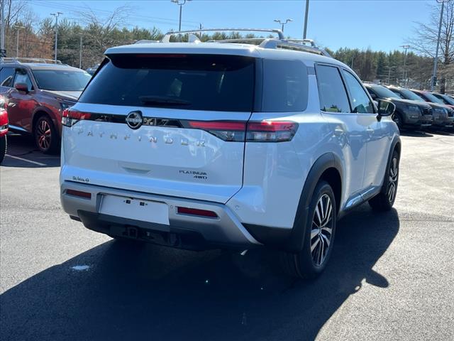 2025 Nissan Pathfinder Platinum