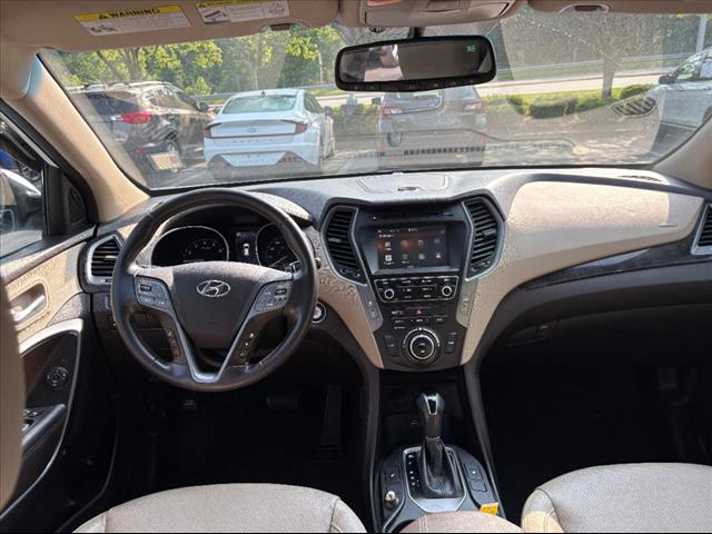 2017 Hyundai SANTA FE Sport 2.4 Base