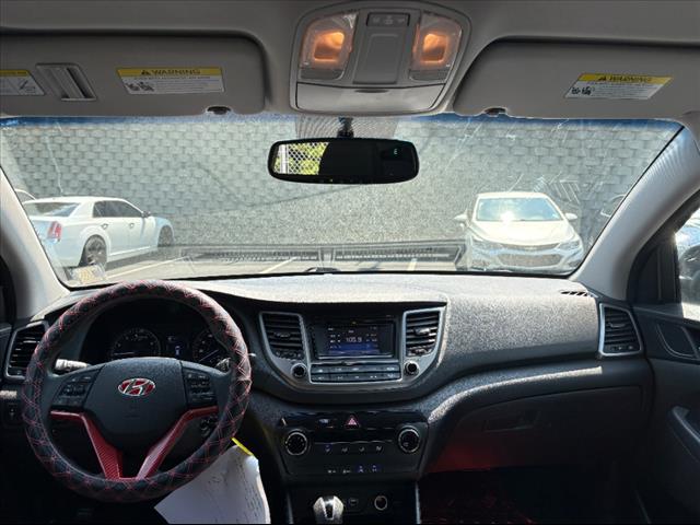 2018 Hyundai TUCSON SE