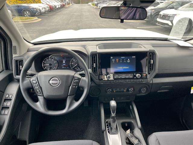 2025 Nissan Frontier S