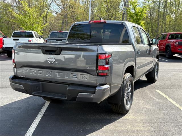 2025 Nissan Frontier SV