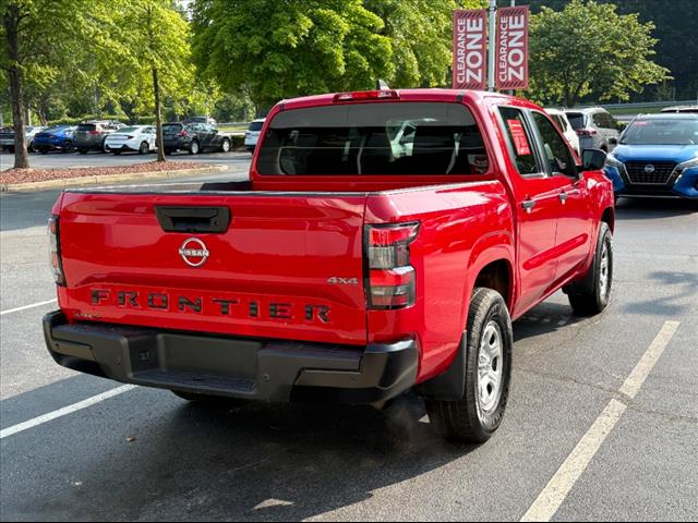 2022 Nissan Frontier S