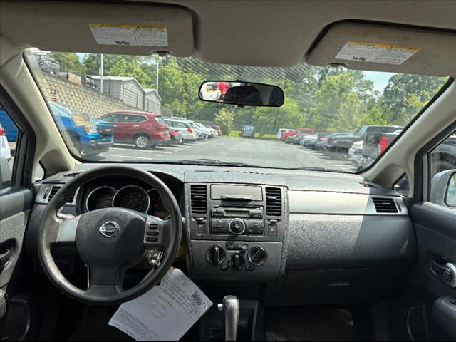 2011 Nissan Versa 1.8 S