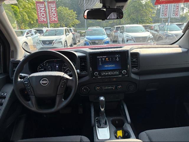 2022 Nissan Frontier S