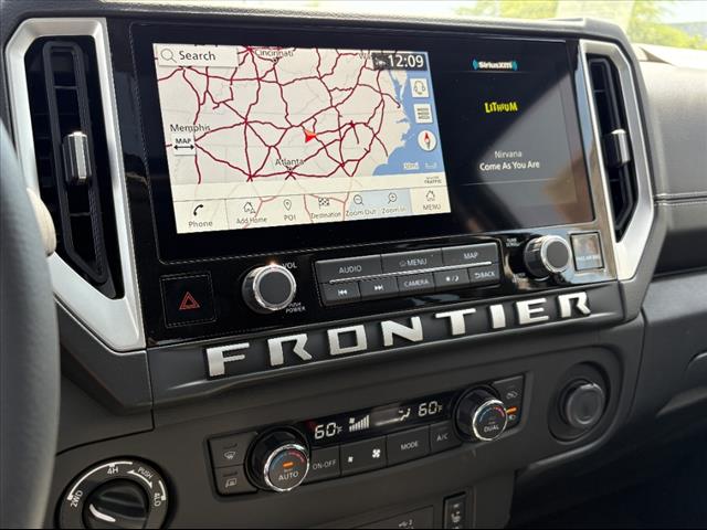 2025 Nissan Frontier SL