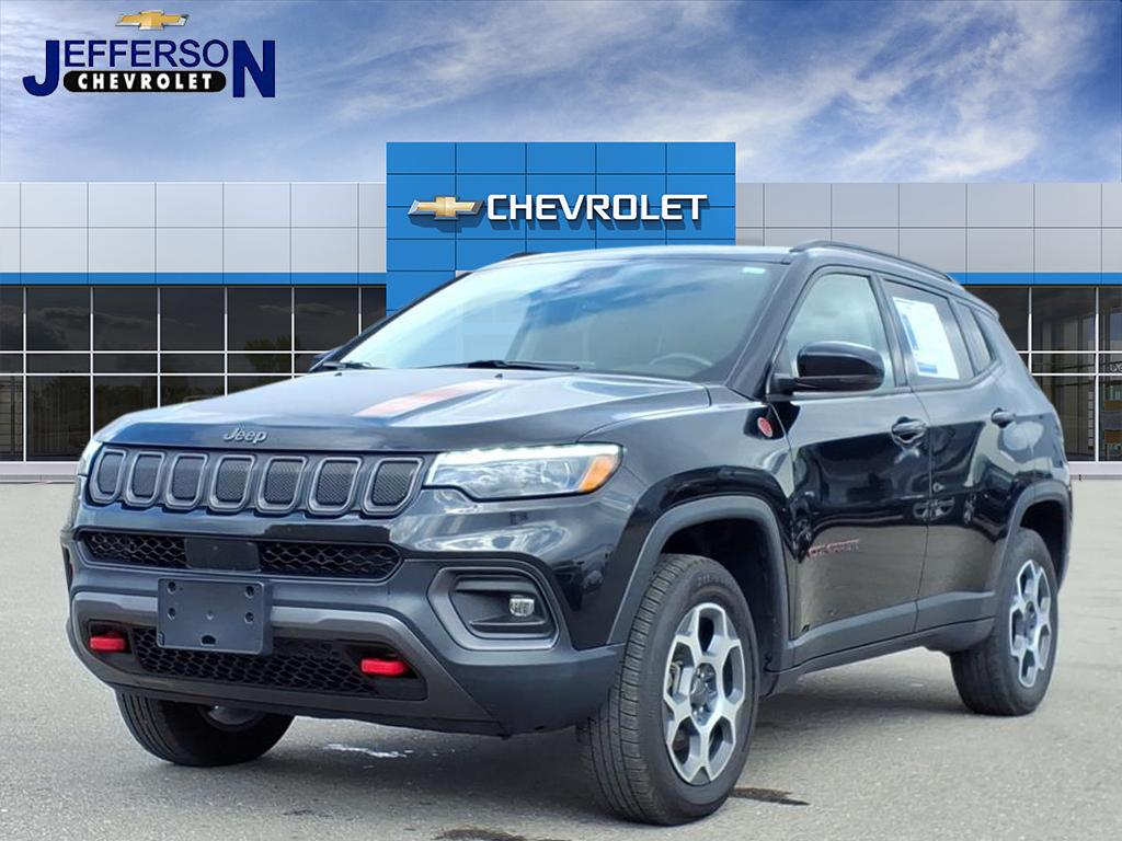 Diamond Black Crystal Pearlcoat 2022 Jeep Compass Trailhawk 4WD SUV / Crossover Four-Wheel Drive 9-Speed Automatic