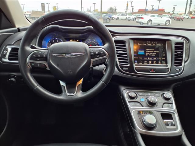 2017 Chrysler 200 Limited Platinum