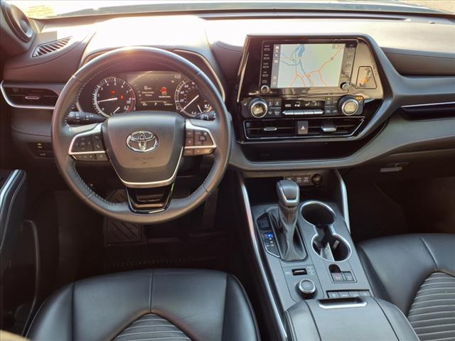 2022 Toyota Highlander XSE