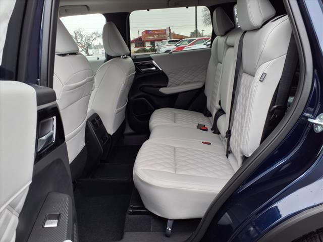 2025 Mitsubishi Outlander PHEV SEL