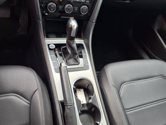 2022 Volkswagen Passat SE