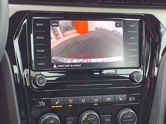 2022 Volkswagen Passat SE