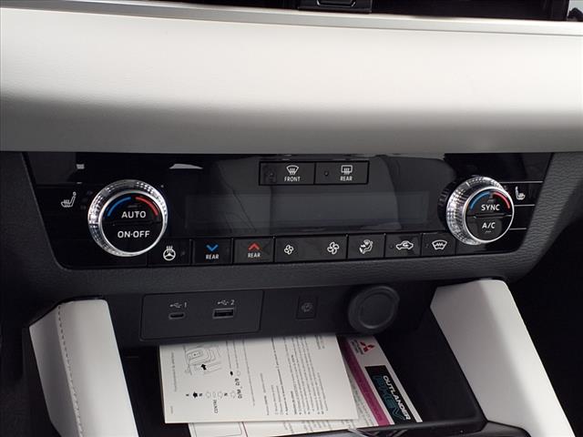 2025 Mitsubishi Outlander PHEV SEL