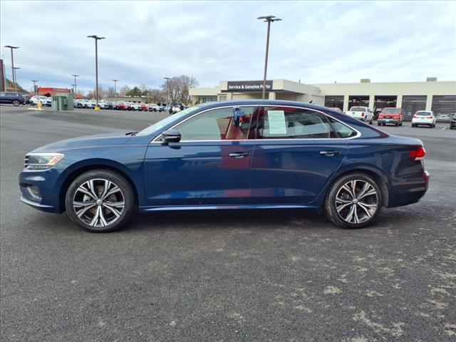 2022 Volkswagen Passat SE