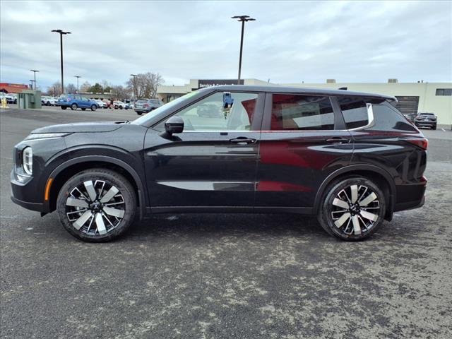 2025 Mitsubishi Outlander SE Tech Pkg AW