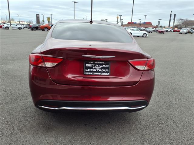 2017 Chrysler 200 Limited Platinum