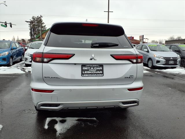 2025 Mitsubishi Outlander PHEV SEL