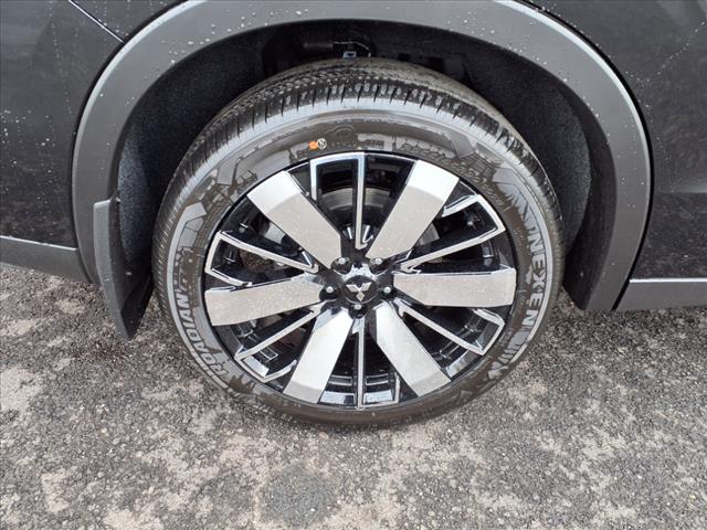 2025 Mitsubishi Outlander SE Tech Pkg AW